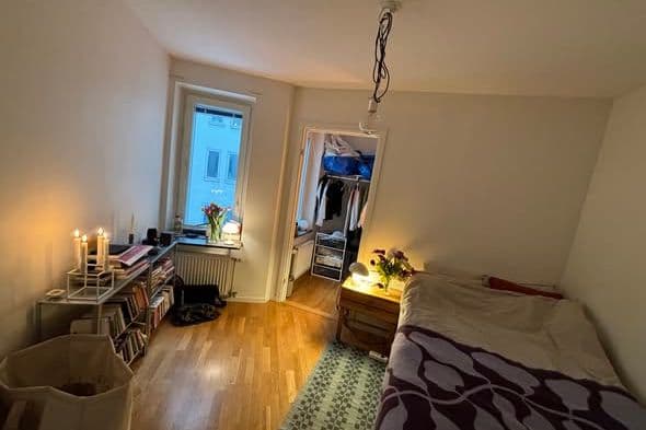 Möblerat rum i mysigt Söder-kollektiv