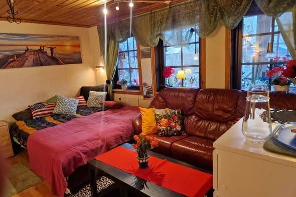 Stort rum i villa – Trångsund